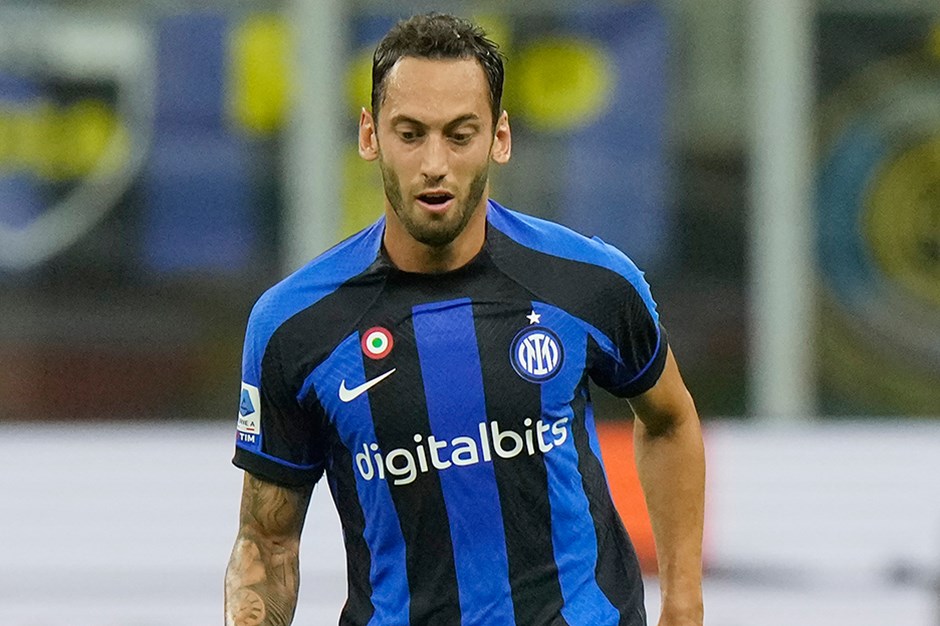 Çalhanoğlu iddiası! “Inter’den ayrılacak”